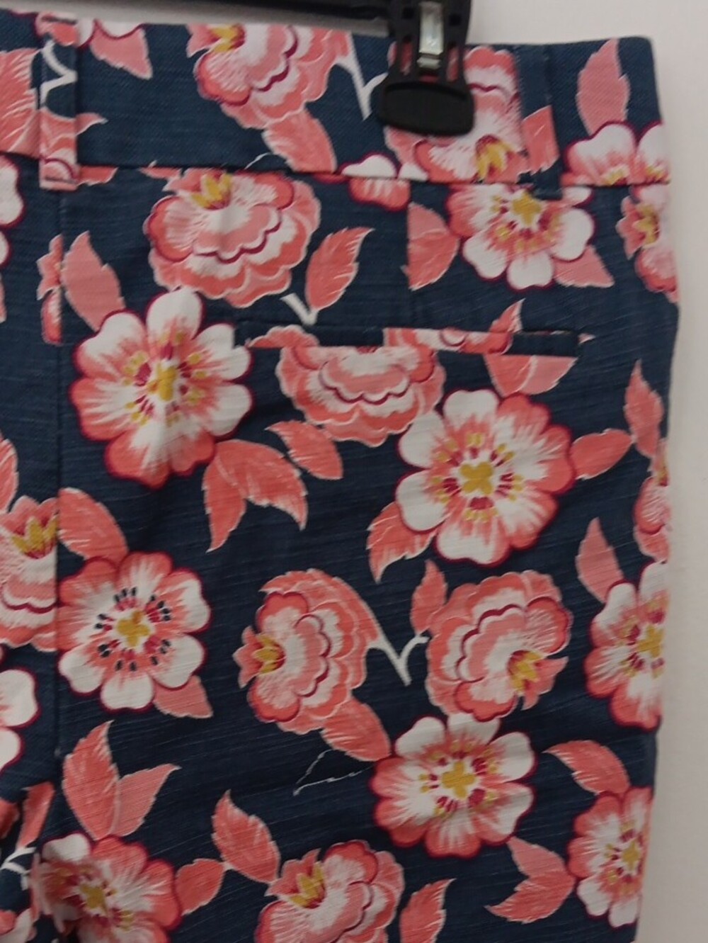 Loft Floral Print Cotton Blend Shorts #3824 - Picture 4 of 7